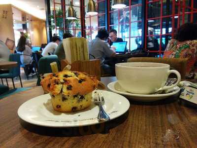 The Coffee Bean & Tea Leaf