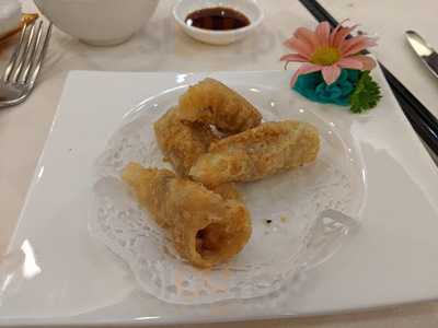 Ah Yat Abalone Seafood Restaurant