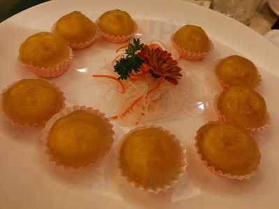 Ah Yat Abalone Seafood Restaurant