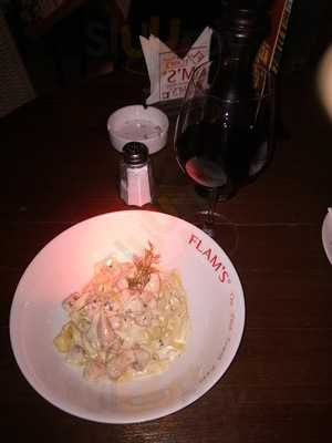 Flam's Restaurant & Bar