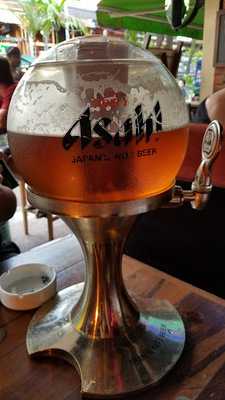 Flam's Restaurant & Bar