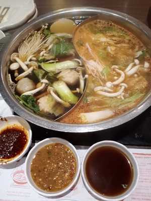 Sukiya Tokyo Bowls & Noodles