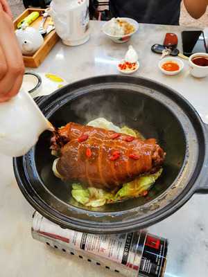 The Champ Kitchen Solaris Zhu Duo Bao