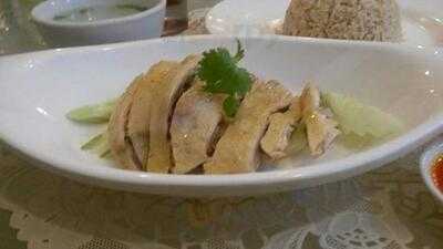 Hainan Chicken Rice Kak Lisa, Sungai Besi