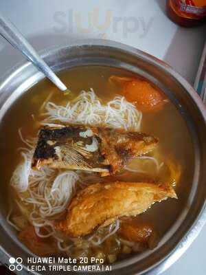 Kaki Bola Xo Fish Head Noodle