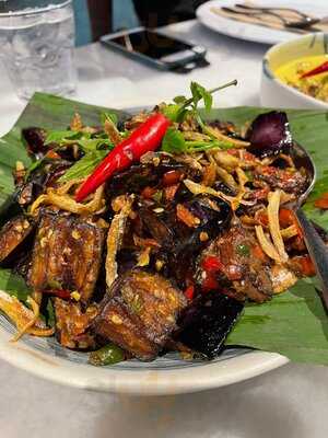 Cili Kampung Hartamas