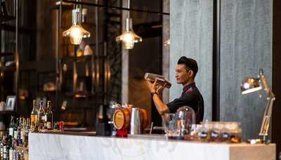 Le Bar Cocktails & Stories