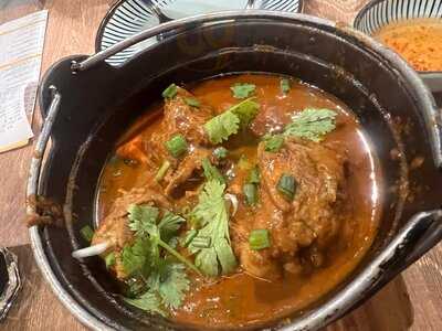 Pho Vietz Pearl Suria Gallery