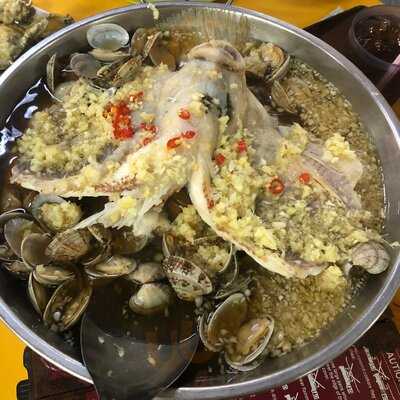 Restoran Kari Kepala Ikan Cheong Hin