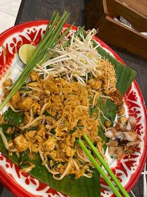 Baan Phadthai Pavilion Kl