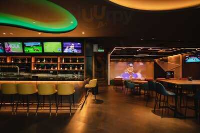 Blue Tee Sports Bar At Mst Golf Arena