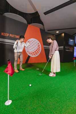 Tee Box Restaurant & Bar At Mst Golf Arena