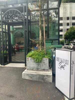 Breakfast Spot Kl