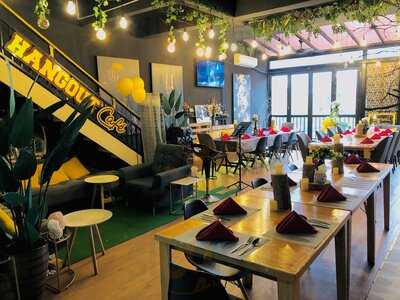Hangouts Cafe