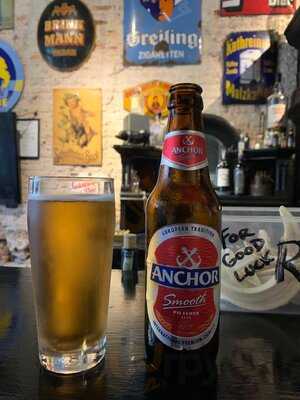 De Old Bar & Restaurant