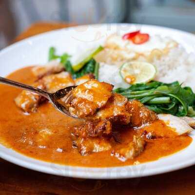 Cafe Deli By El Meson @ Desa Park City