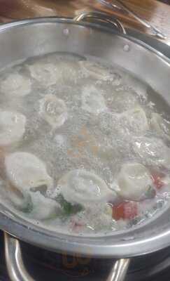 Chu Le Bufet Hidangan Asli Periuk Panas Cina