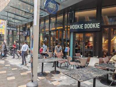 Hookie Dookie Lounge & Bar