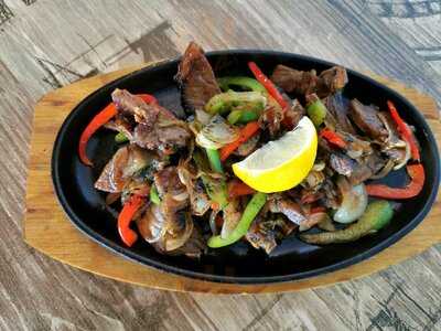 Clockwise Bar & Kitchen