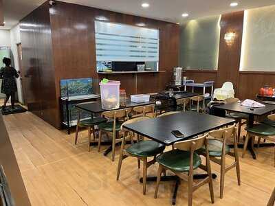 Mell Banana Leaf Restaurant