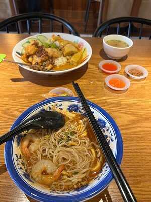 I.g Ais Kacang @ Jln Padungan