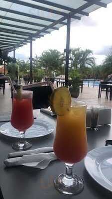 Blucabana Restaurant & Cafe