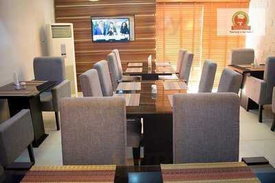 Crossover Restaurant