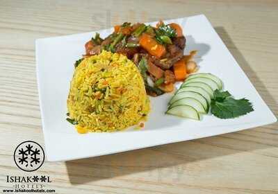 Ishakool Restaurant & Bar
