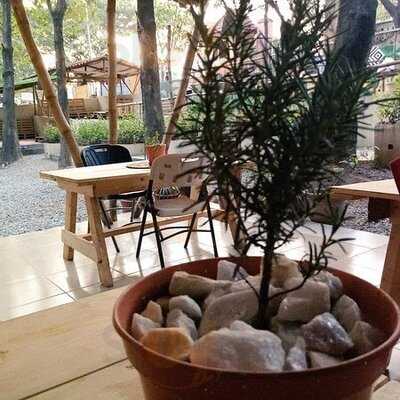 The Grill King Restaurant And Coffee Bar