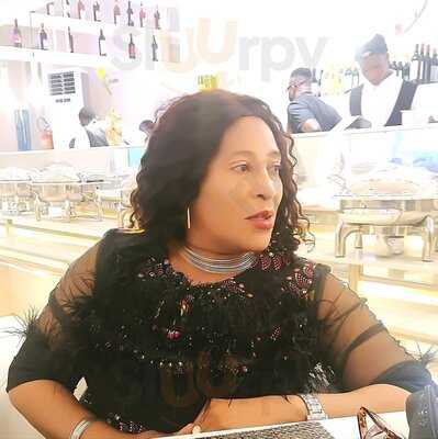 Brook Lounge By West Brook