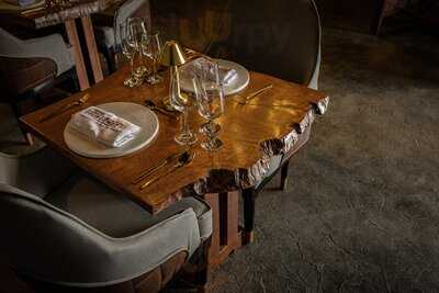 The Burgundy By Chef Stone