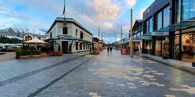 The Taj Indian Kitchen