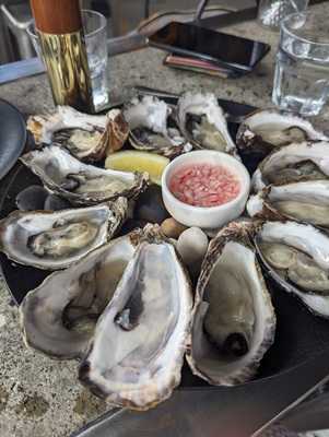 Urban Oyster Bar And Eatery