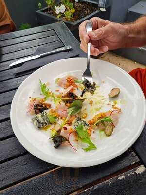 Alpha Street Kitchen & Bar