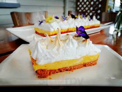 The Grape Escape Cafe