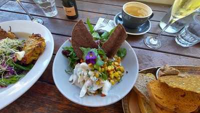 The Grape Escape Cafe