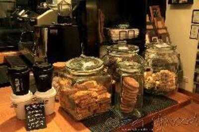 Whanake Gallery & Espresso Bar