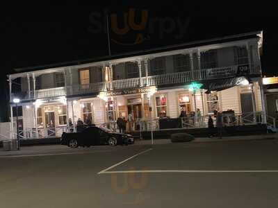 Harbour View Hotel Bar And Restaurant