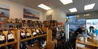 Pembroke Wines & Spirits