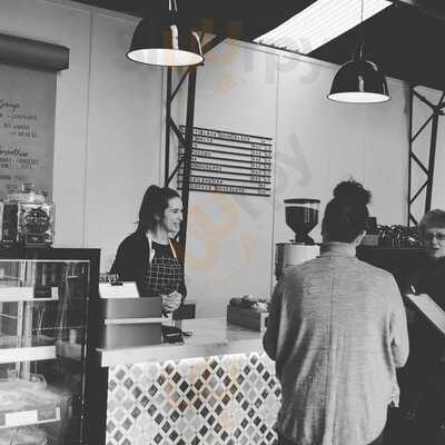 Moomaa Cafe And Design Store