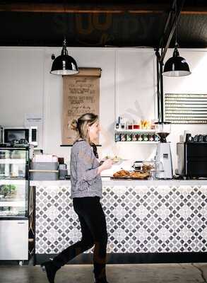 Moomaa Cafe And Design Store