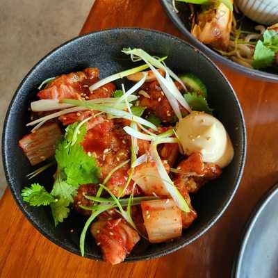 Macau Bar Kitchen And Lounge