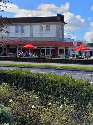 Deli On The Corner Cafe