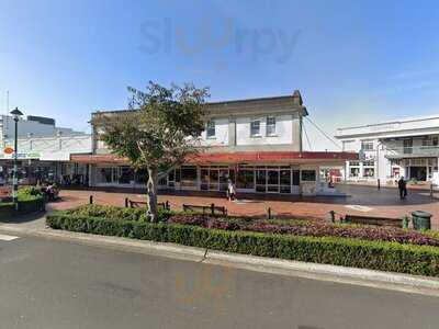 Deli On The Corner Cafe