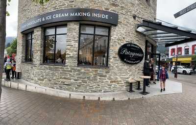 Patagonia Ice Creamery & Chocolaterie