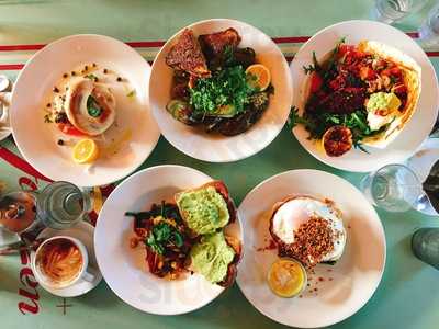 Maranui Surf Lifesaving Cafe