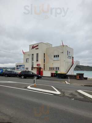 Maranui Surf Lifesaving Cafe