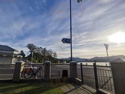 Portobello Hotel & Bistro