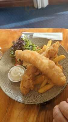 Portobello Hotel & Bistro