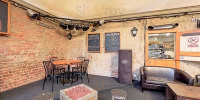 Sprig And Fern Hardy St